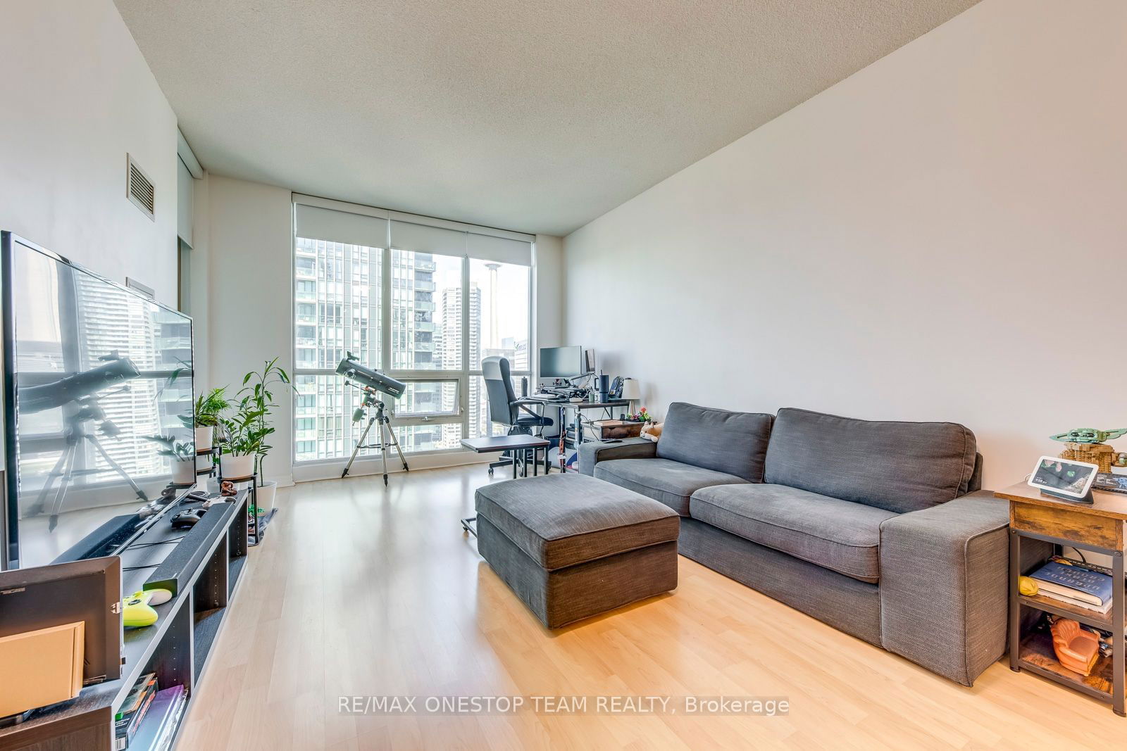 16 Yonge St, unit 3612 for sale - image #10