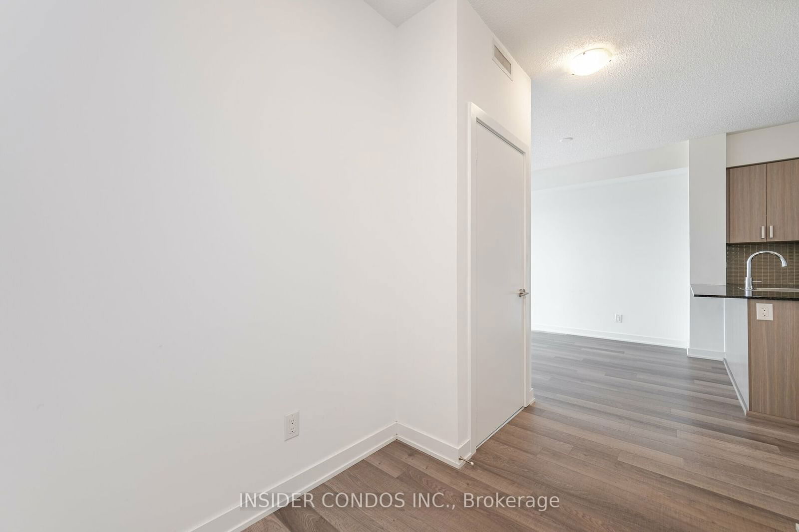 1603 Eglinton Ave W, unit 417 for sale