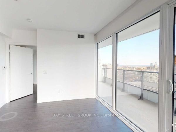 85 Wood St, unit 3003 for rent - image #11