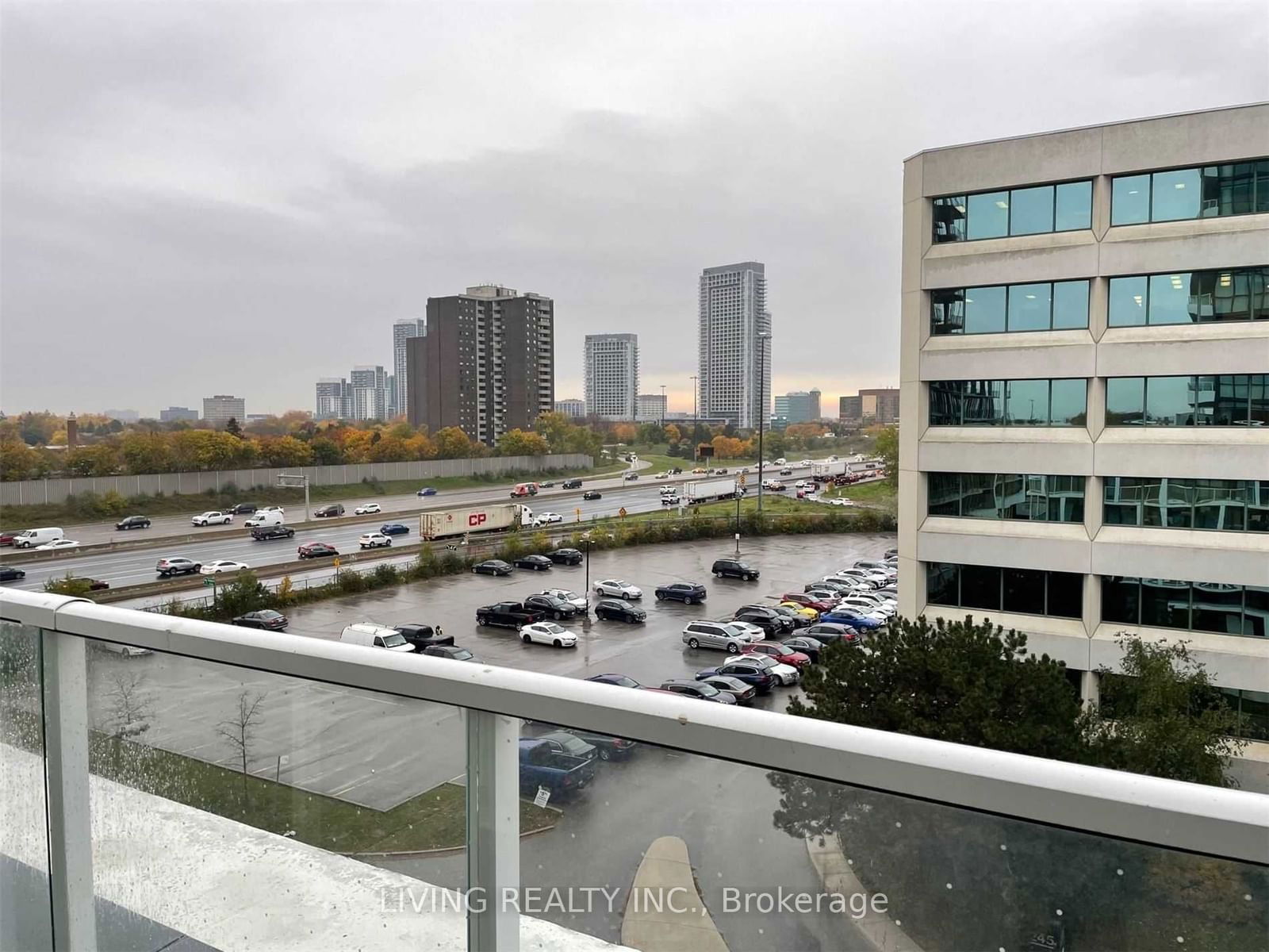 180 Fairview Mall Dr, unit 612 for rent - image #11