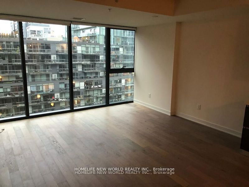 629 King St, unit 812 for rent - image #1