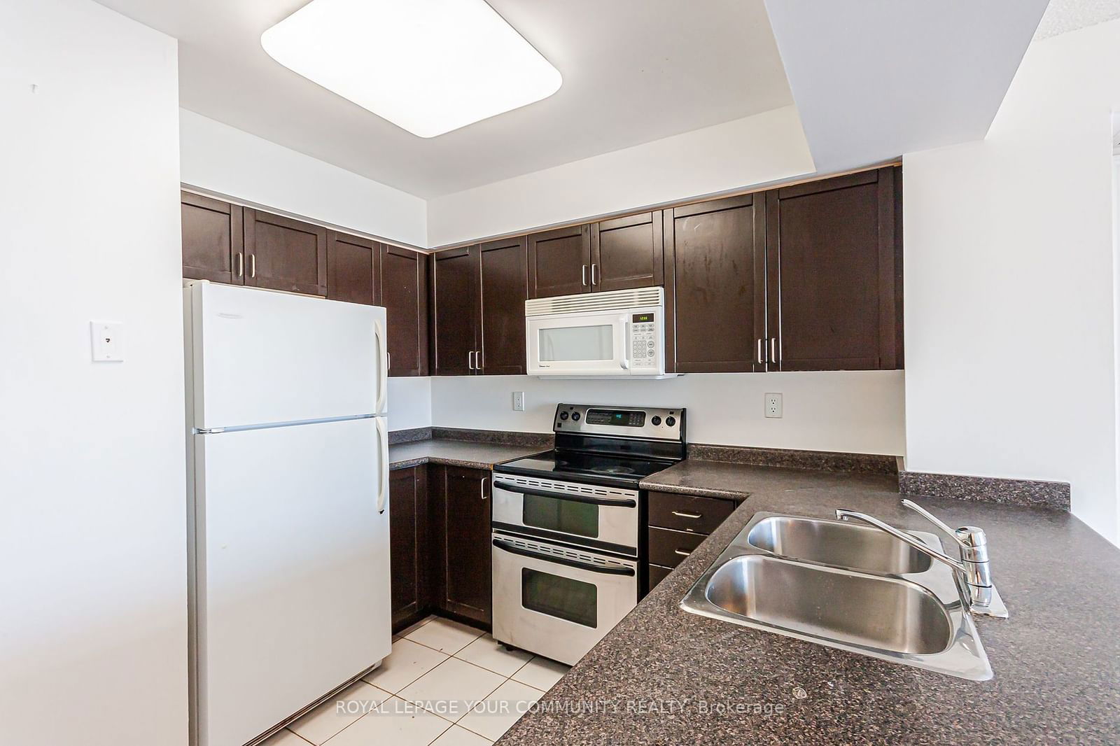 28 Harrison Garden Blvd, unit 2101 for sale - image #10