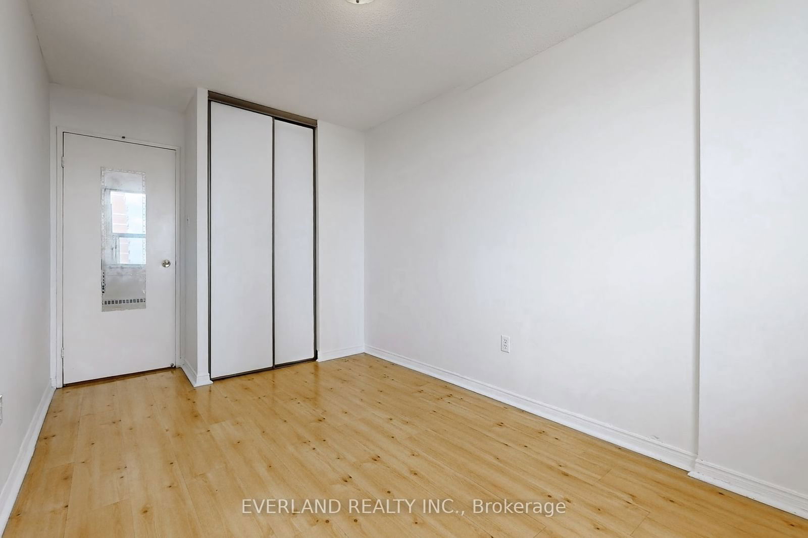 175 Hilda Ave, unit 1111 for sale