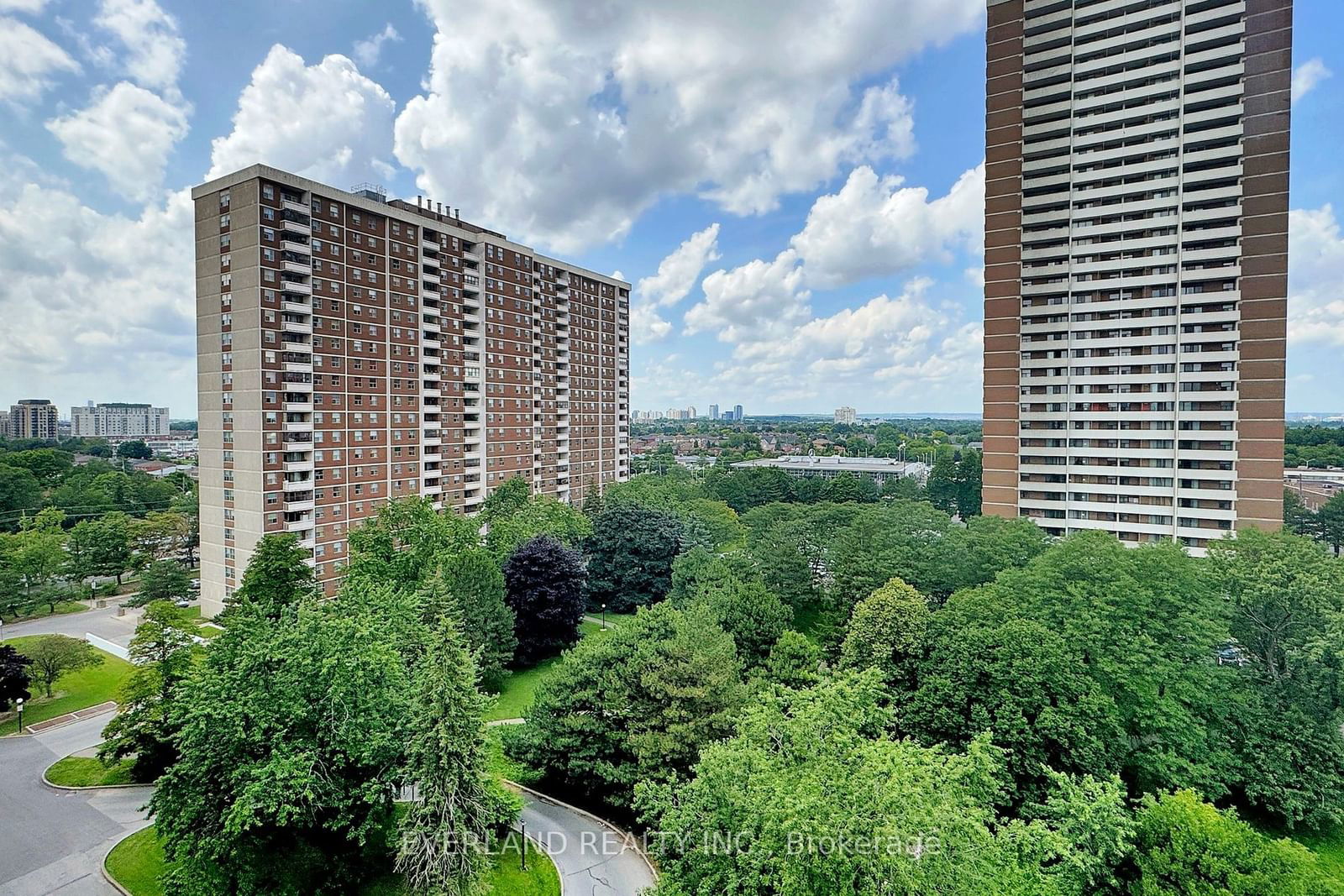 Eddington Condos, North York, Toronto