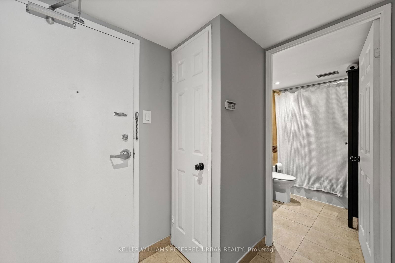 705 King St W, unit 1006 for sale - image #8