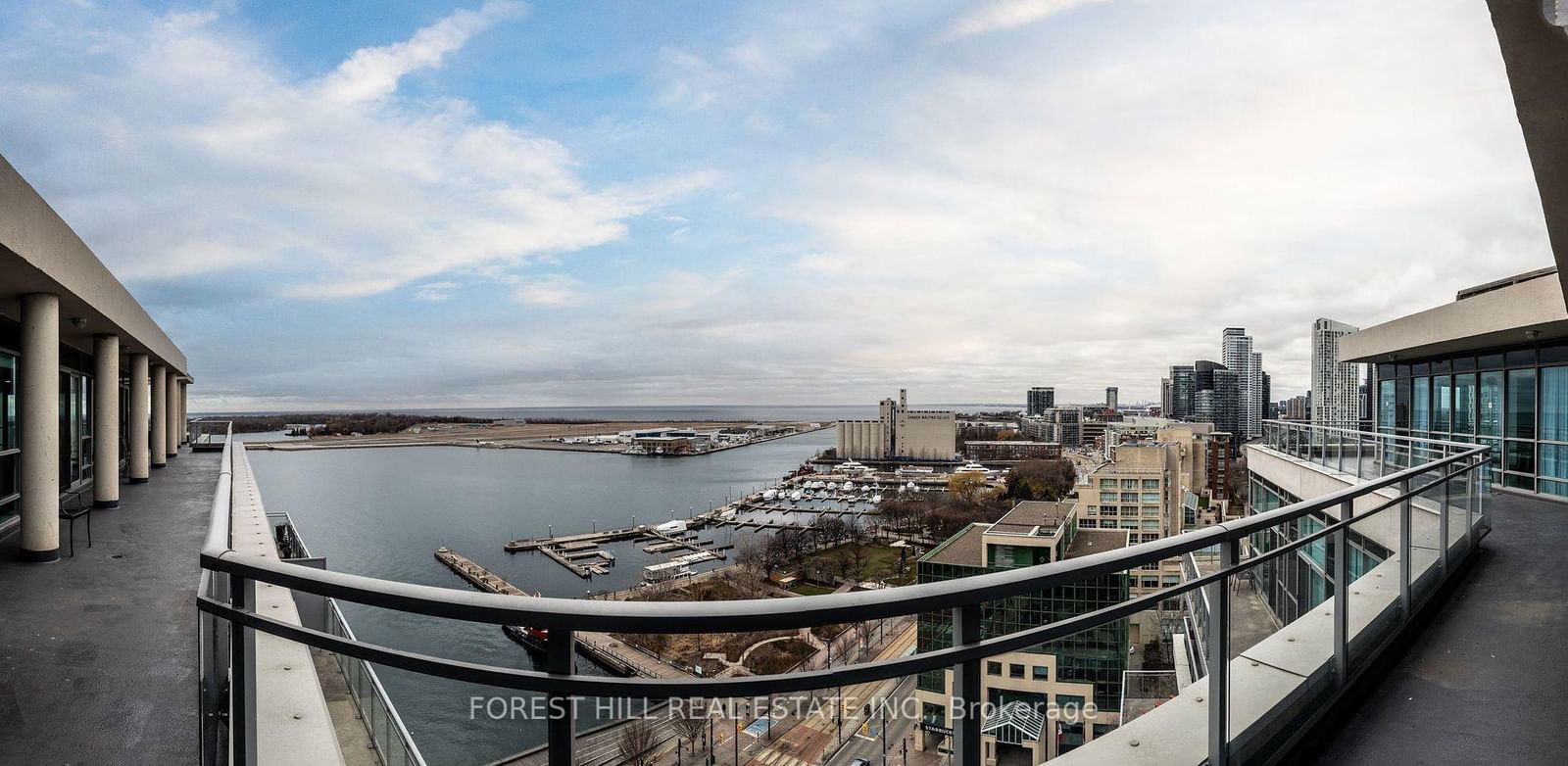 410 Queens Quay W, unit 903 for sale