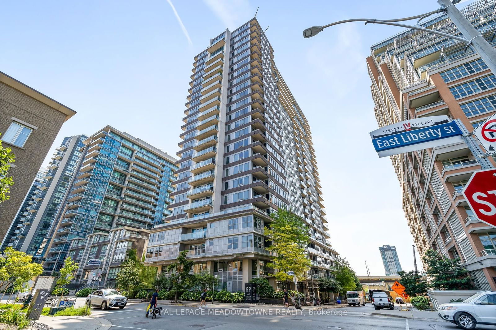 59 East Liberty St, unit 702 for sale - image #2