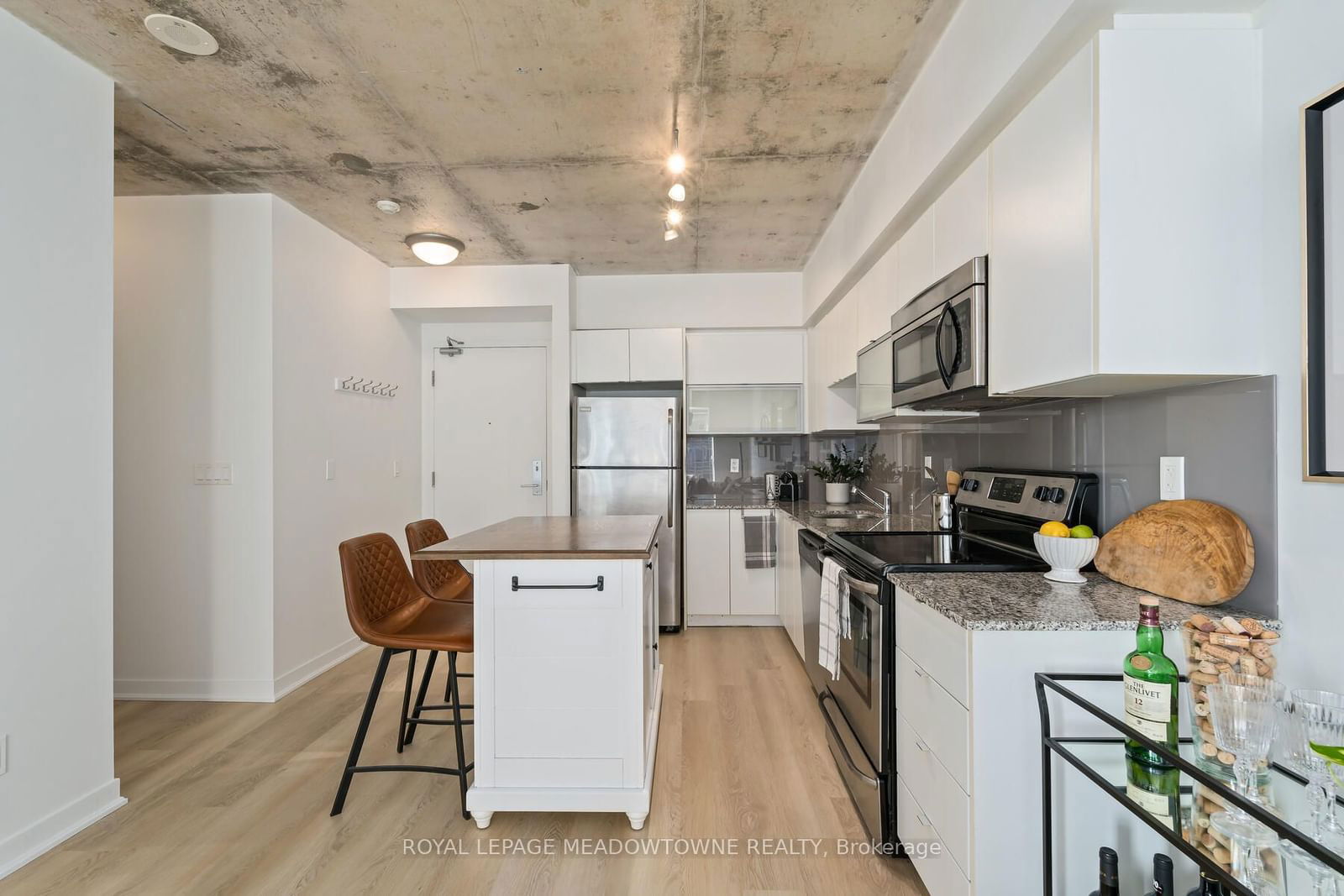 59 East Liberty St, unit 702 for sale - image #4