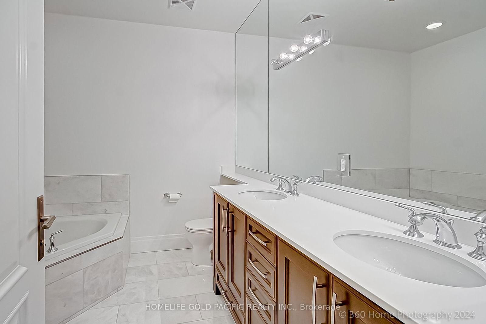 10 Bloorview Pl, unit 2102 for sale - image #16