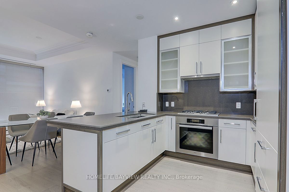 55 Scollard St, unit 307 for rent - image #9