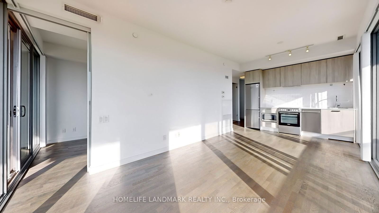 57 St Joseph St, unit 819 for sale - image #13