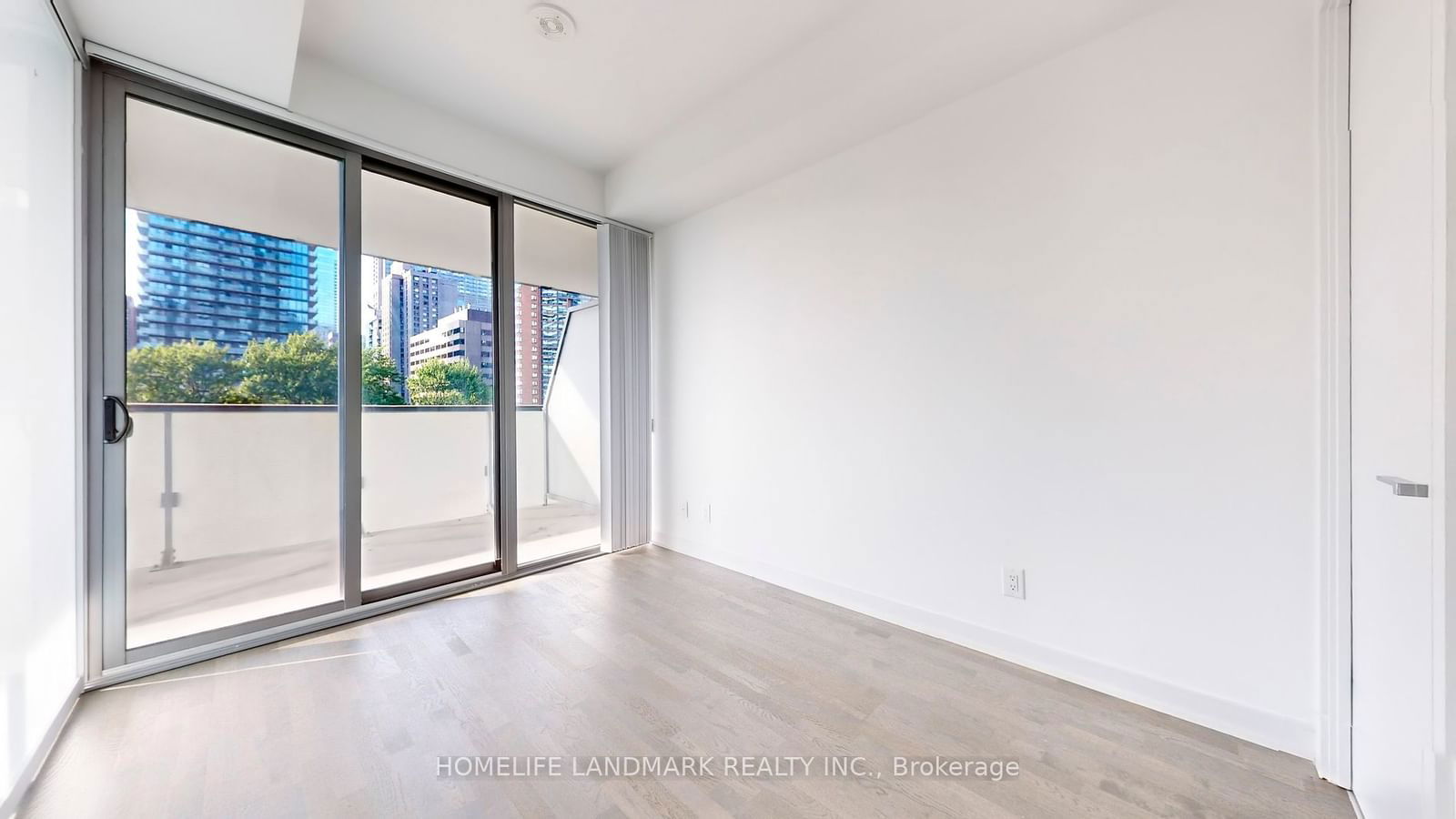 57 St Joseph St, unit 819 for sale - image #17