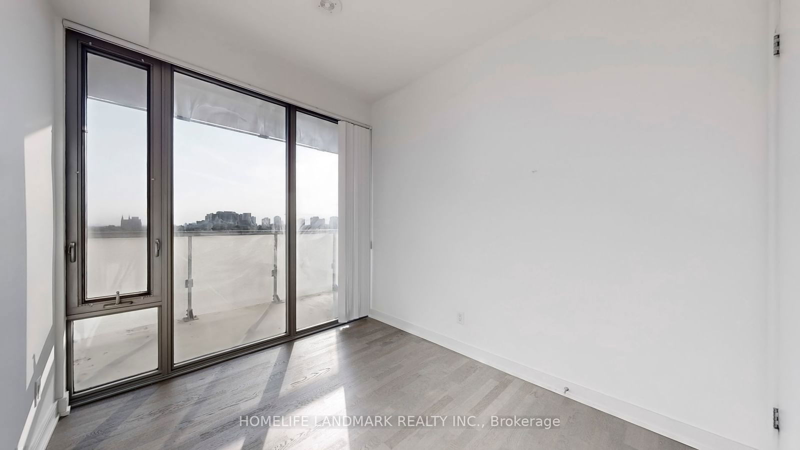 57 St Joseph St, unit 819 for sale - image #23