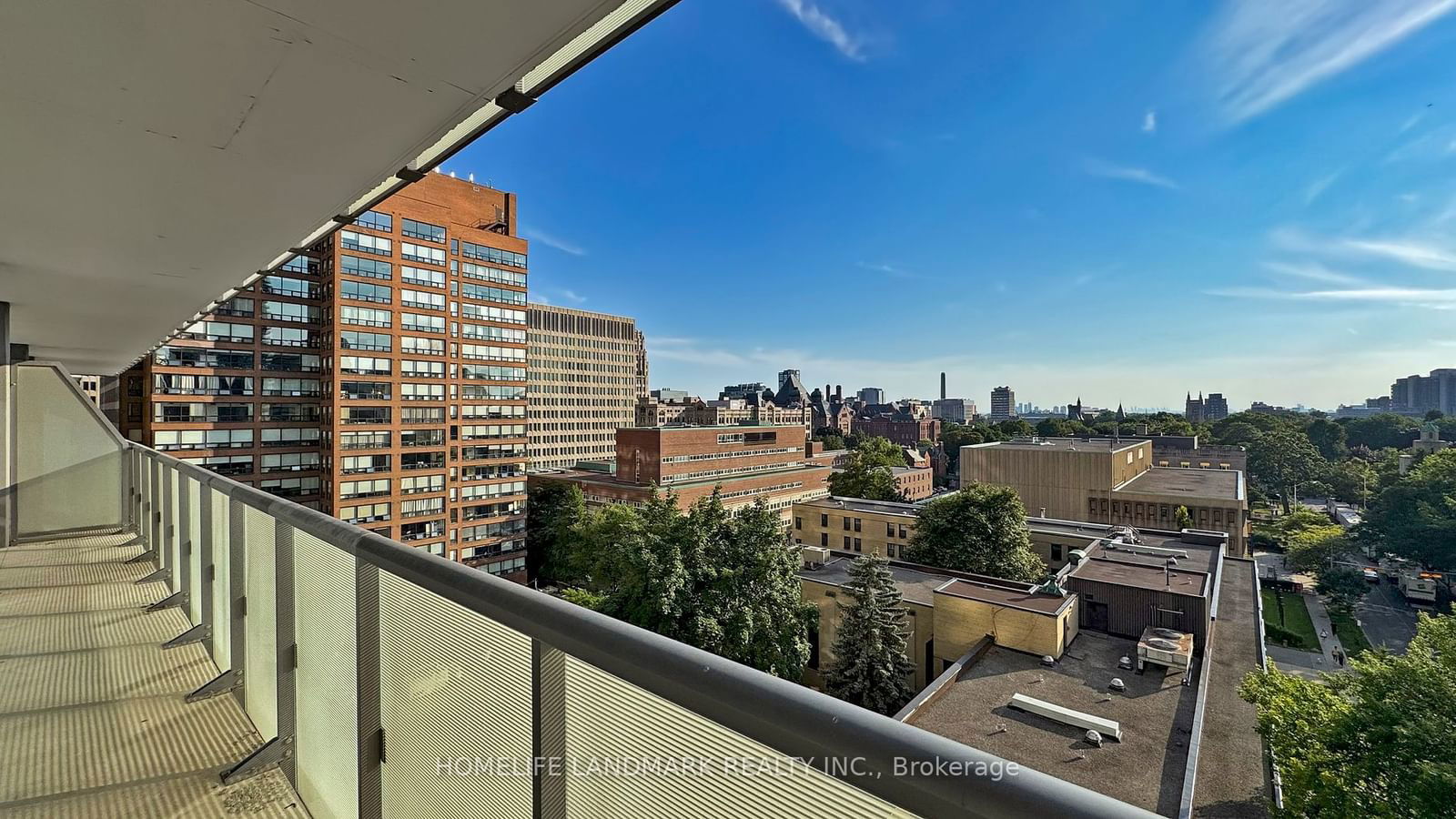 57 St Joseph St, unit 819 for sale