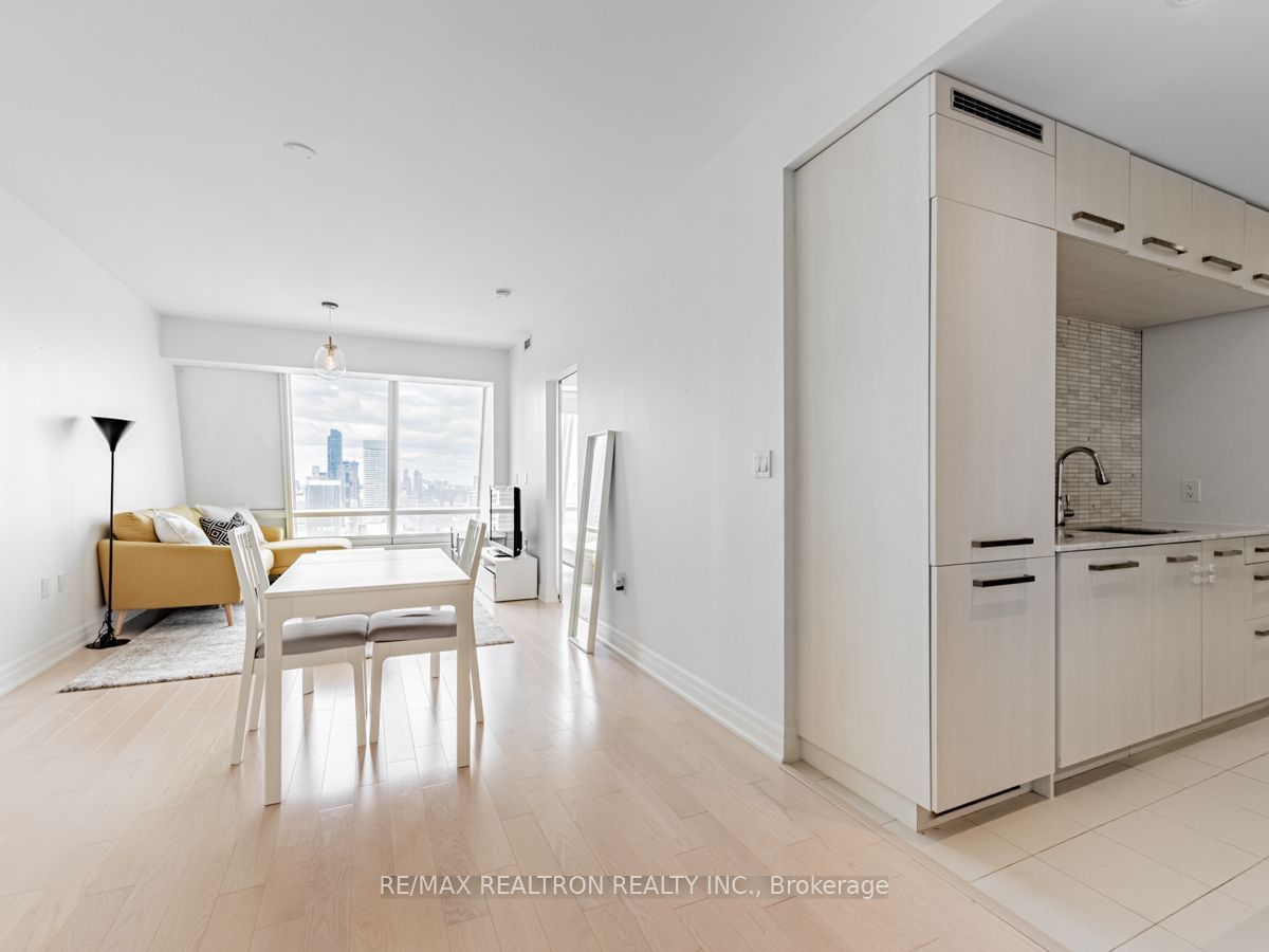 8 The Esplanade, unit 5205 for rent - image #13