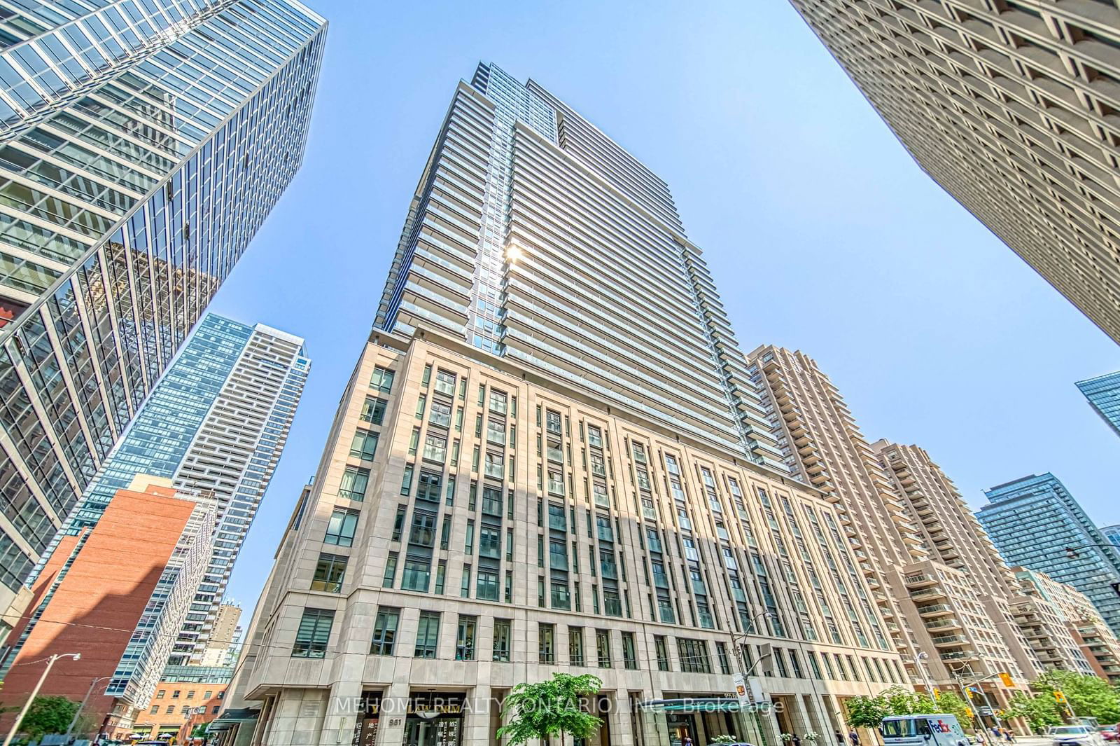 955 Bay St, unit 3103 for rent