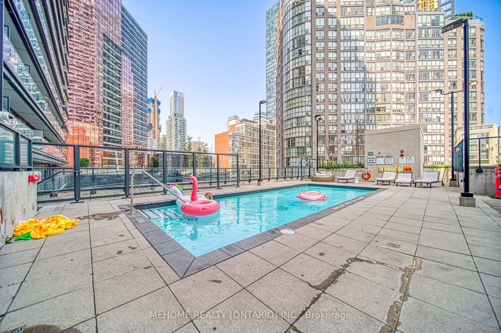 955 Bay St, unit 3103 for rent