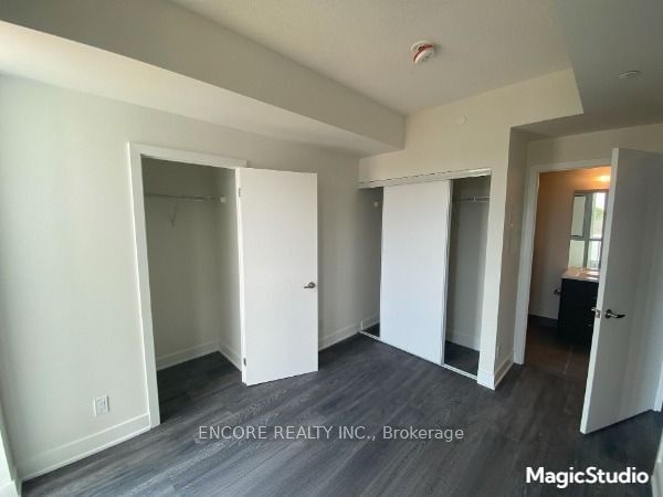 188 Fairview Mall Dr, unit 222 for rent - image #4