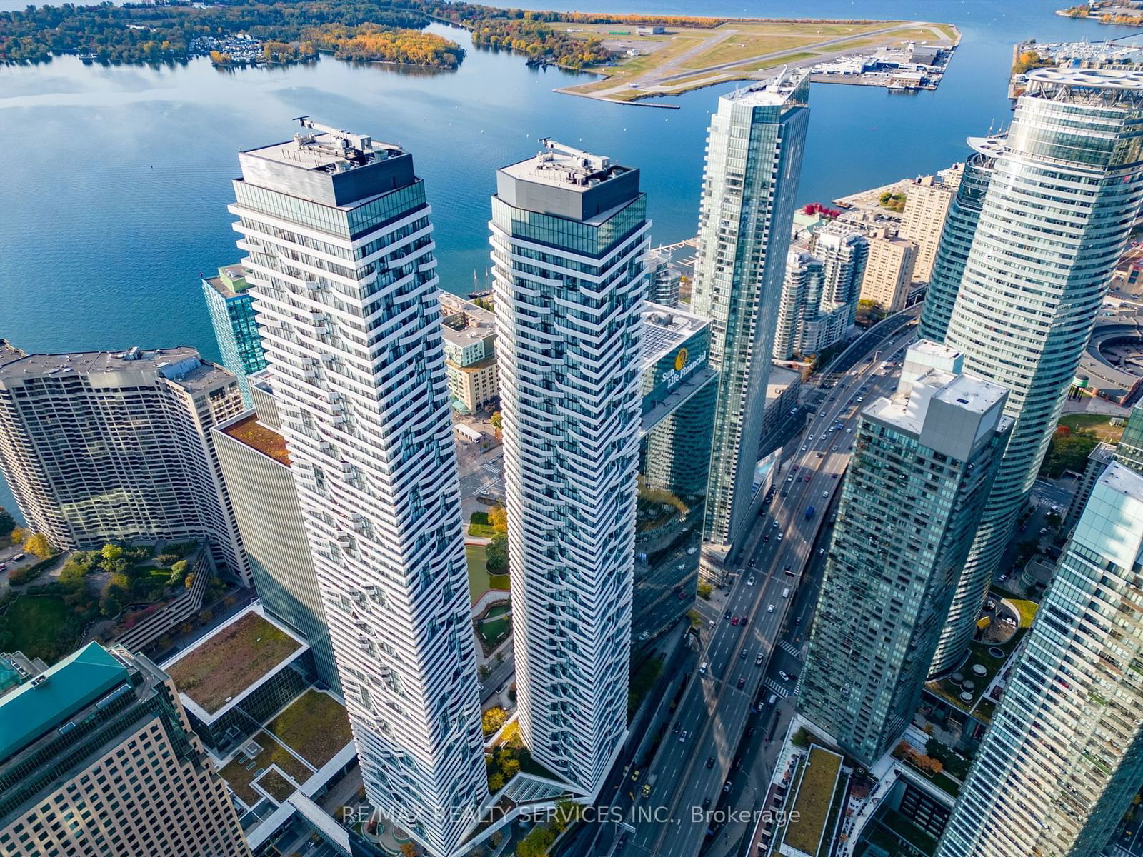 100 Harbour St, unit 1202 for sale - image #1