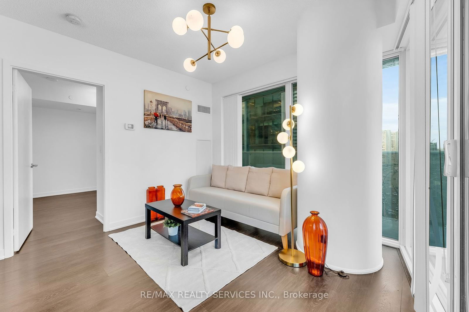 100 Harbour St, unit 1202 for sale