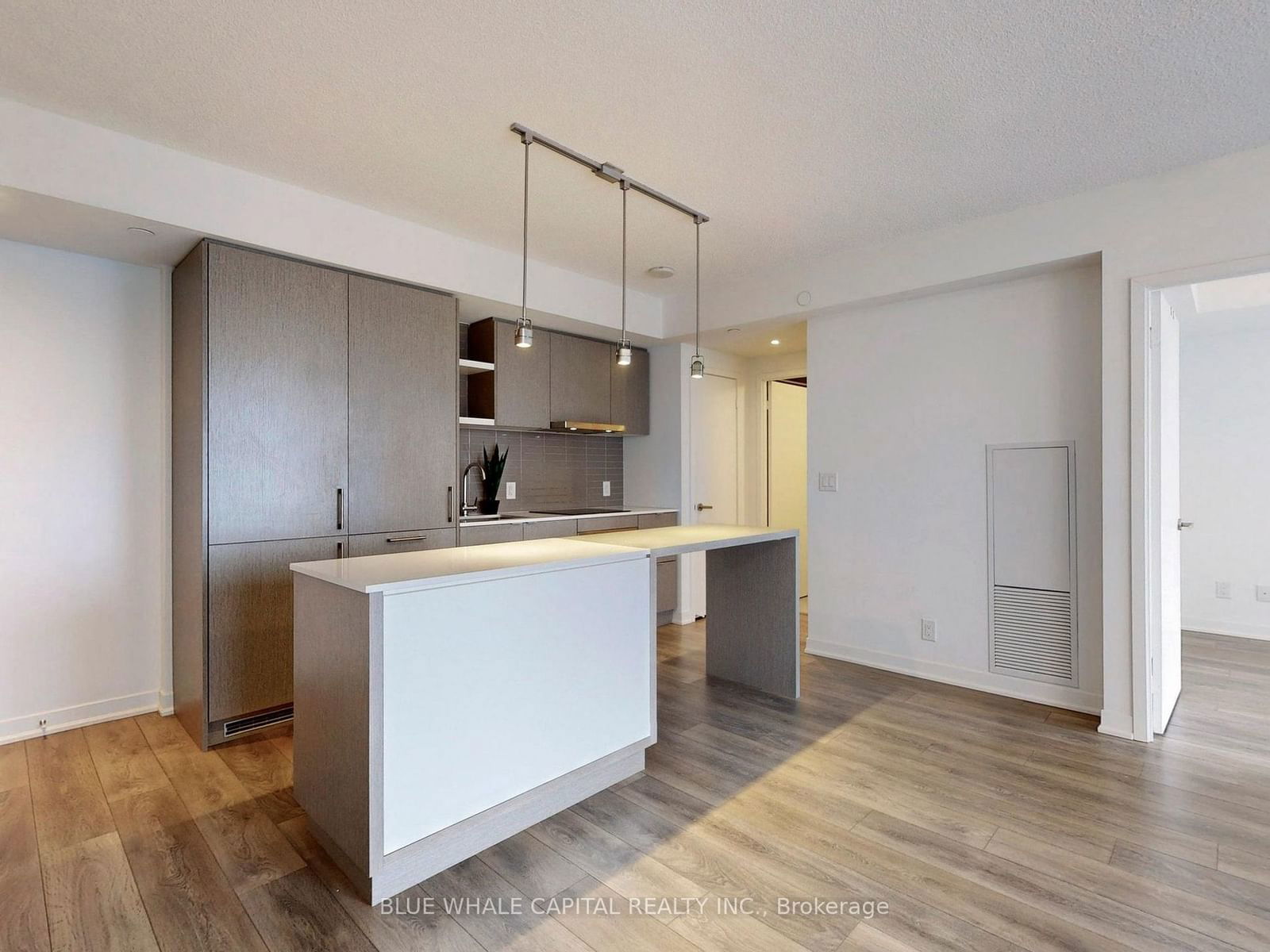 100 Harbour St, unit 3206 for sale