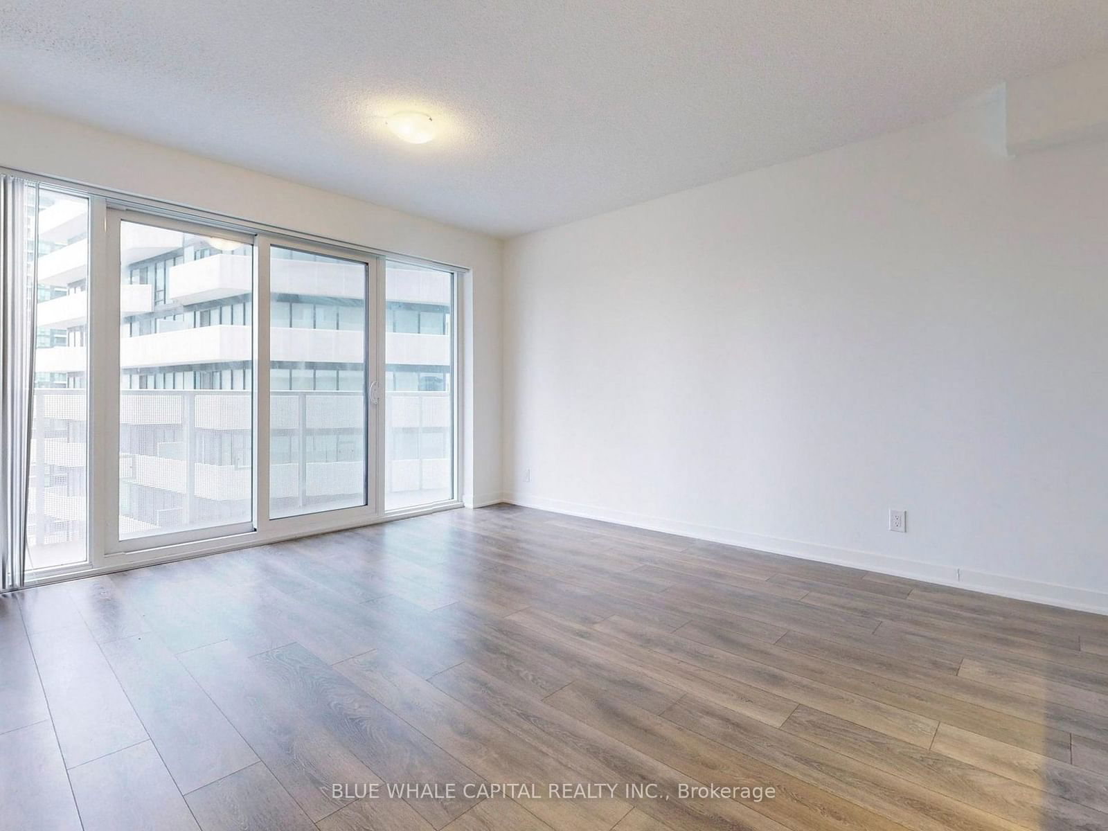 100 Harbour St, unit 3206 for sale