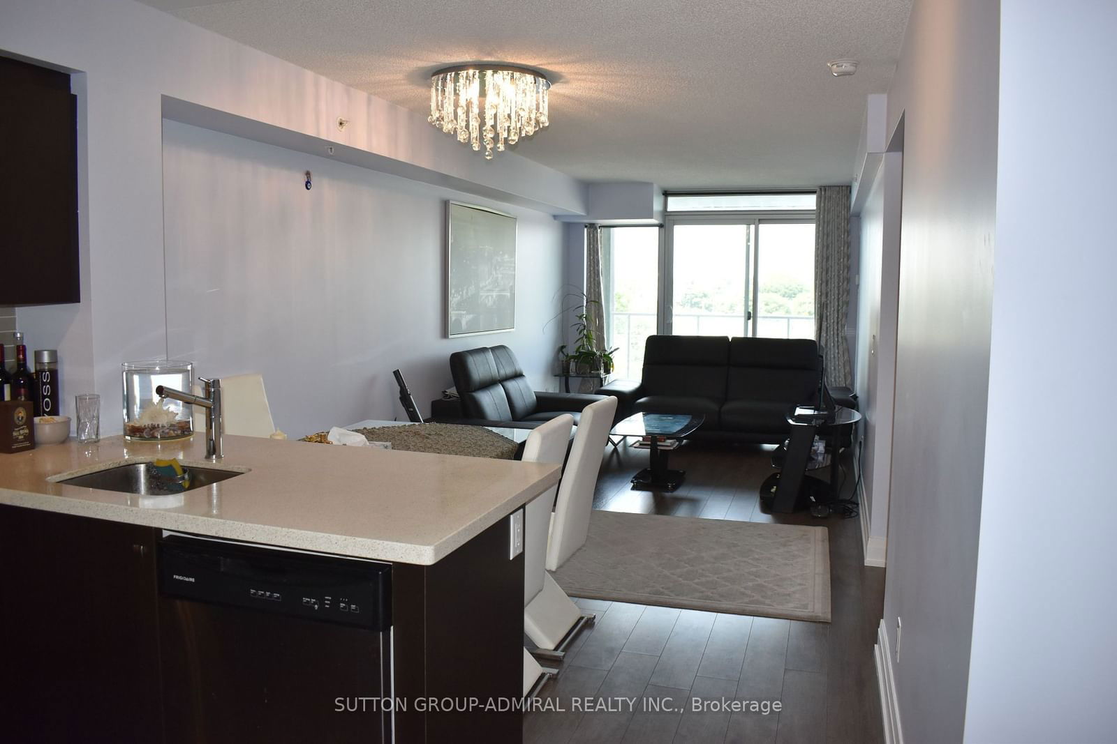 555 Wilson Ave, unit E313 for sale - image #6