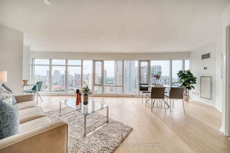 210 Victoria St, unit 3401 for sale - image #1