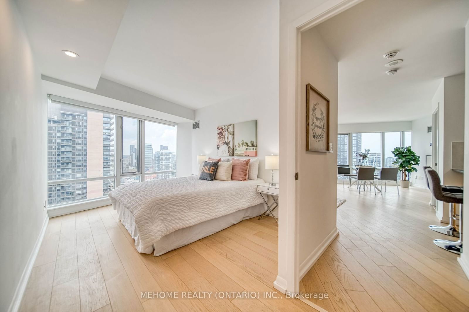 210 Victoria St, unit 3401 for sale - image #29