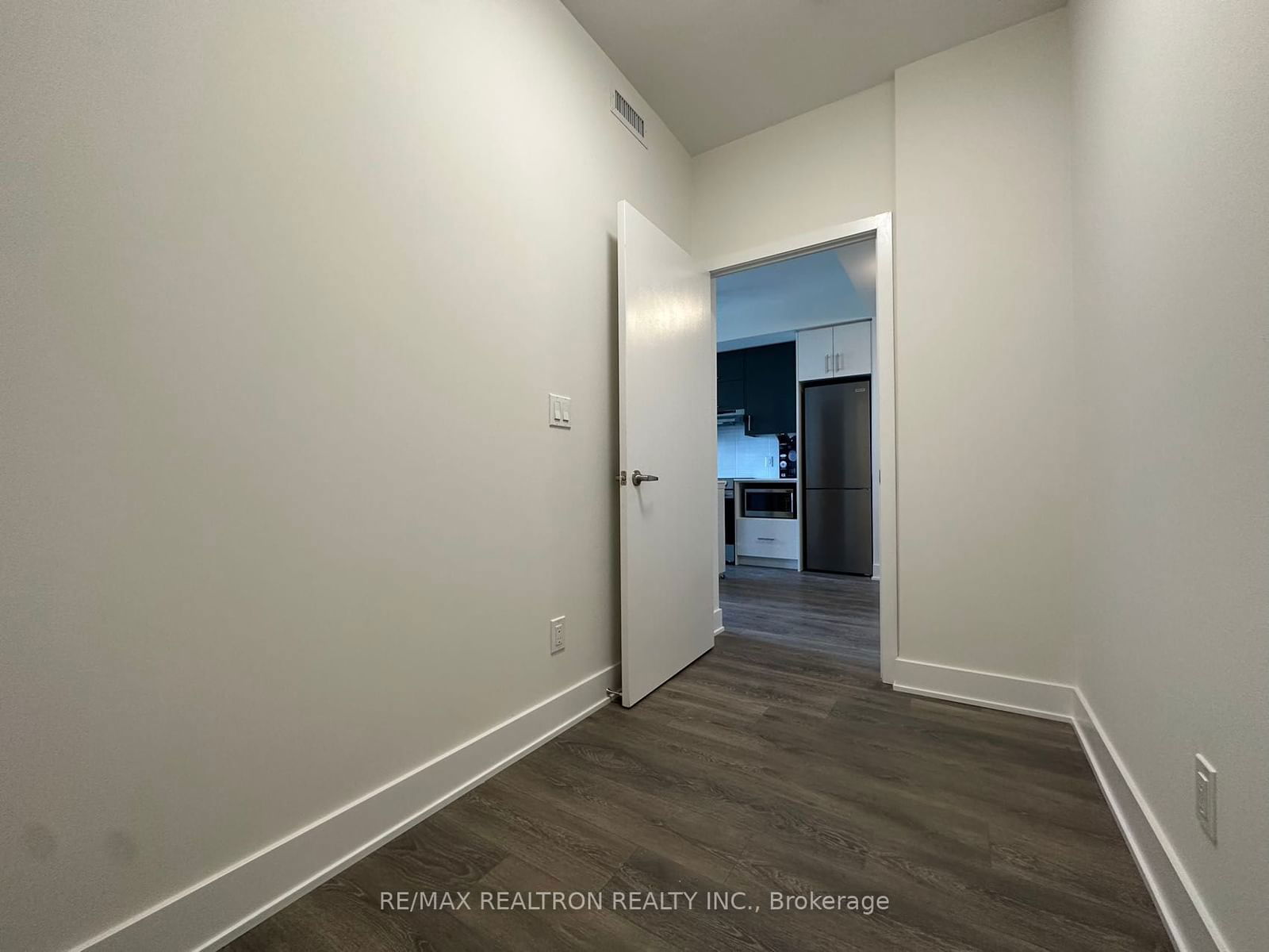 188 Fairview Mall Dr, unit 2803 for rent - image #14