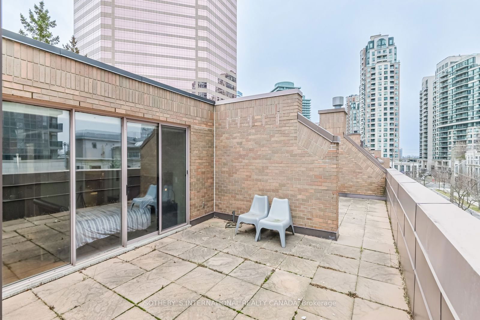 3 Duplex Ave, unit 108 for sale - image #31