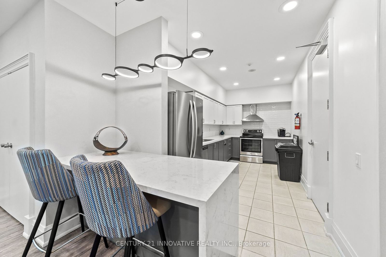 28 Harrison Garden Blvd, unit 1508 for sale - image #32