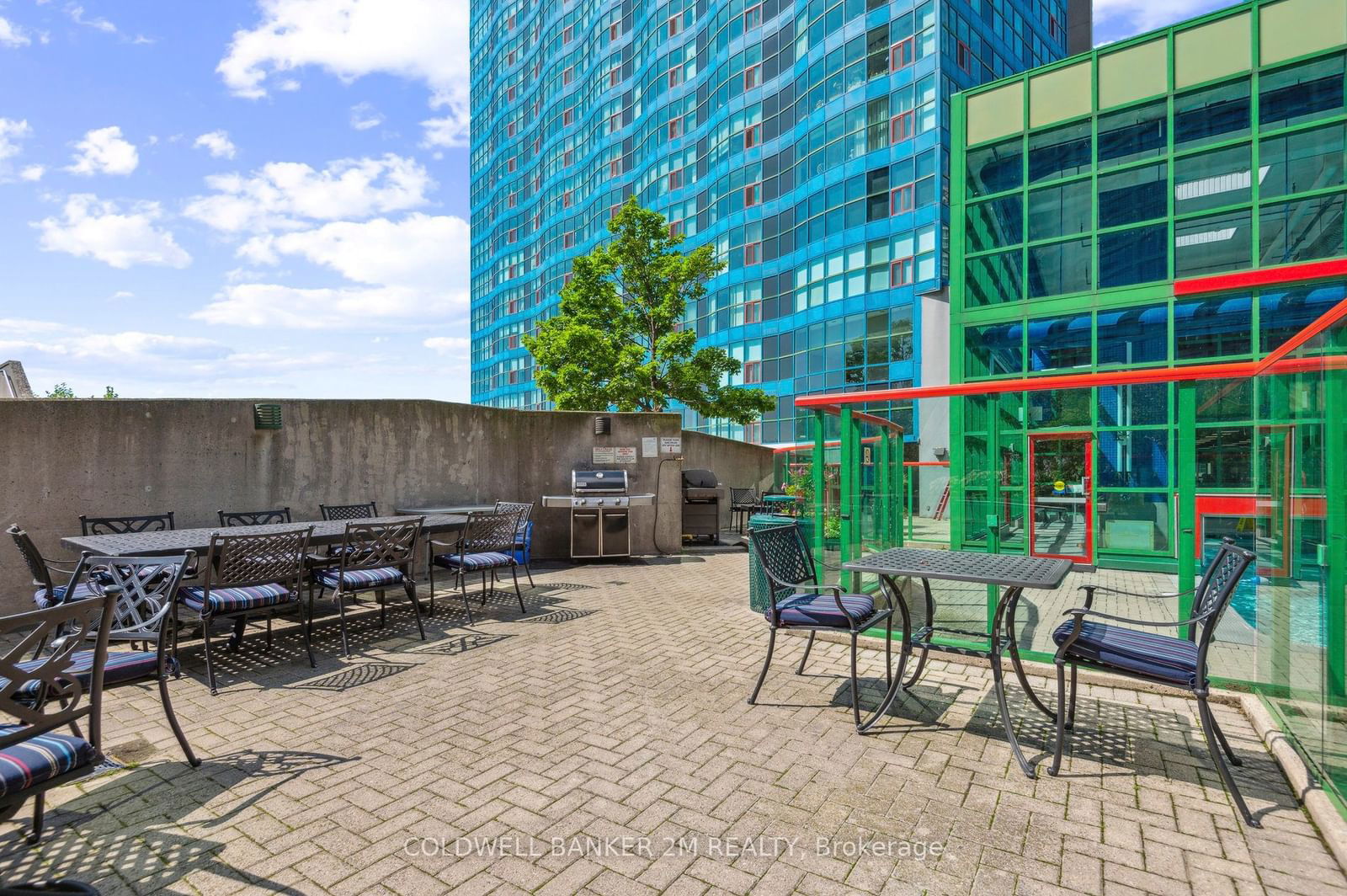 77 Harbour Sq, unit 406 for sale - image #27