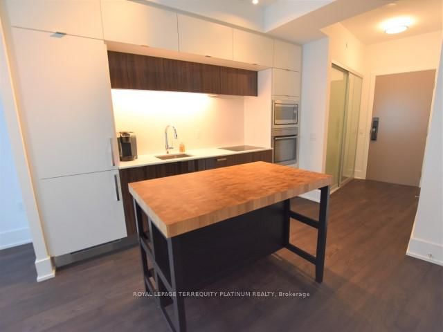 10 York St, unit 3008 for rent - image #18