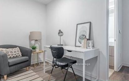 130 River St E, unit 1501 for sale