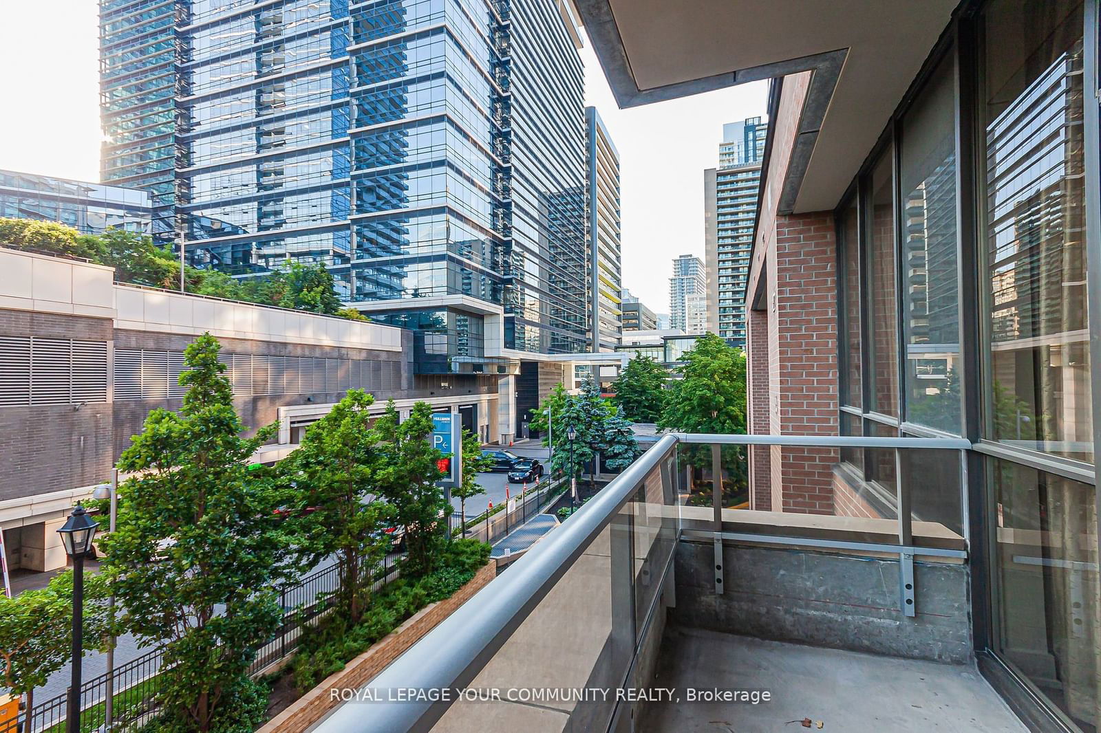 23 Sheppard Ave E, unit 302 for sale - image #15