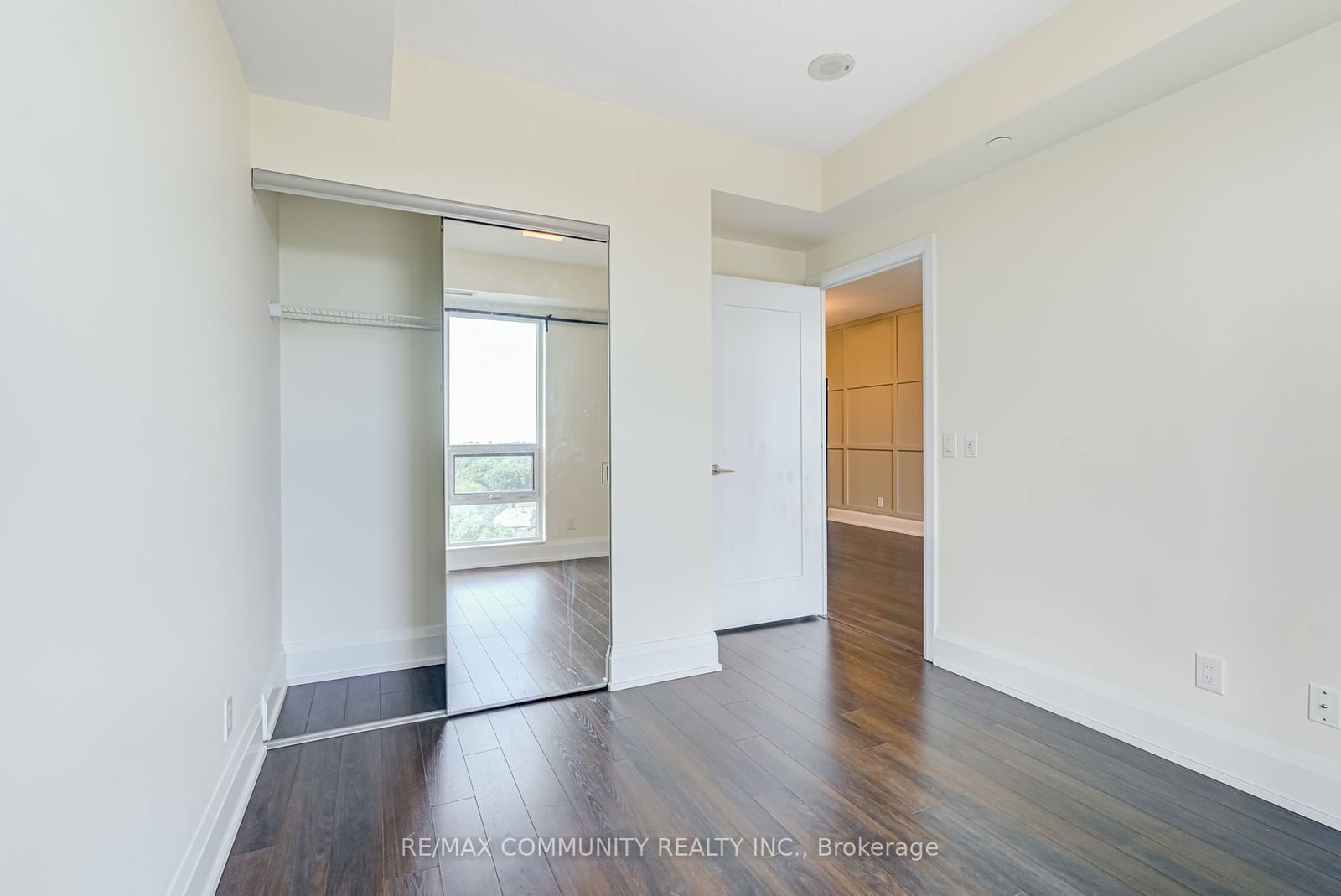 120 Harrison Garden Blvd, unit 1008 for sale - image #19