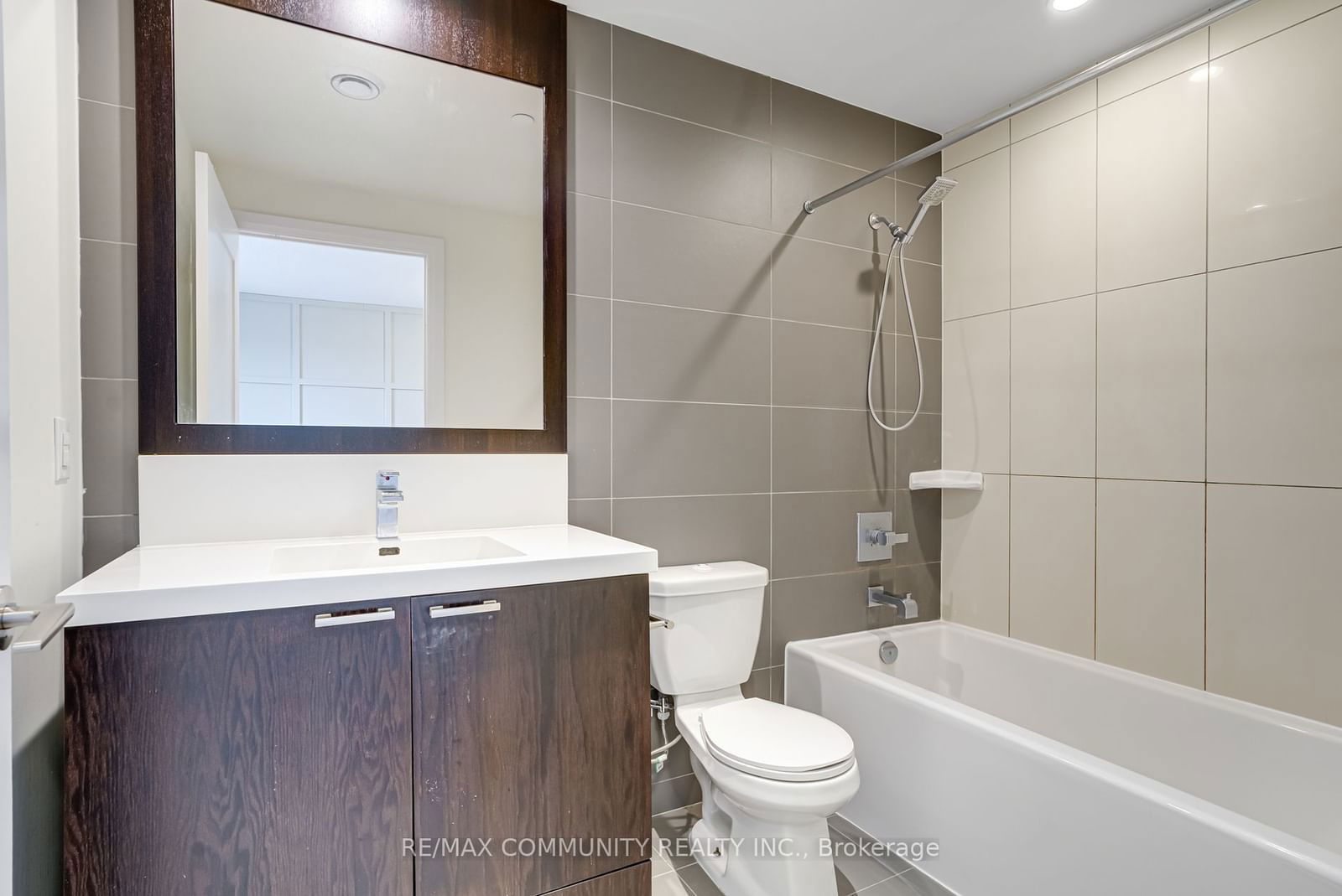 120 Harrison Garden Blvd, unit 1008 for sale - image #21