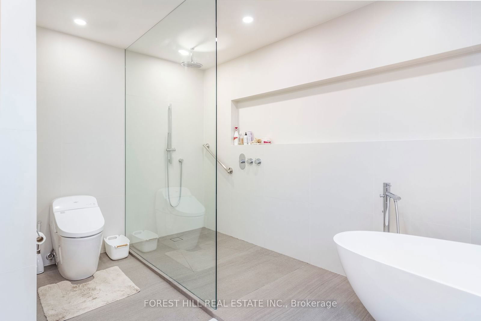 215 The Donway West, unit 111 for sale - image #27