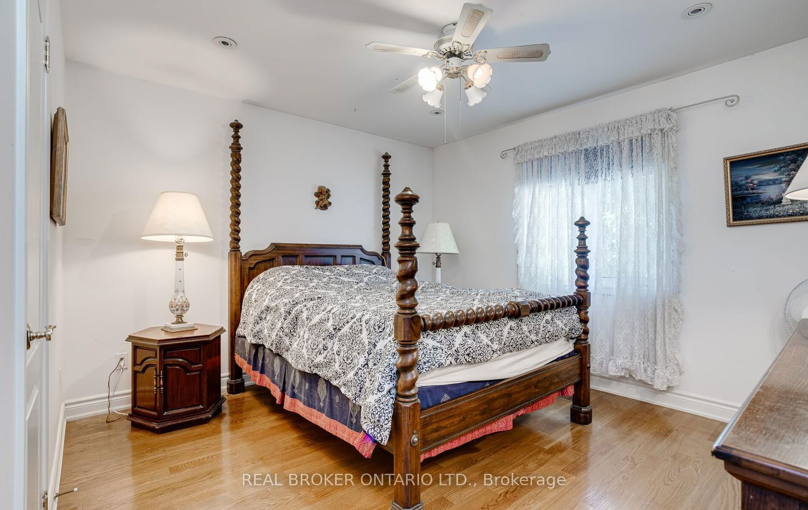 246 Florence Ave for sale  - image #26