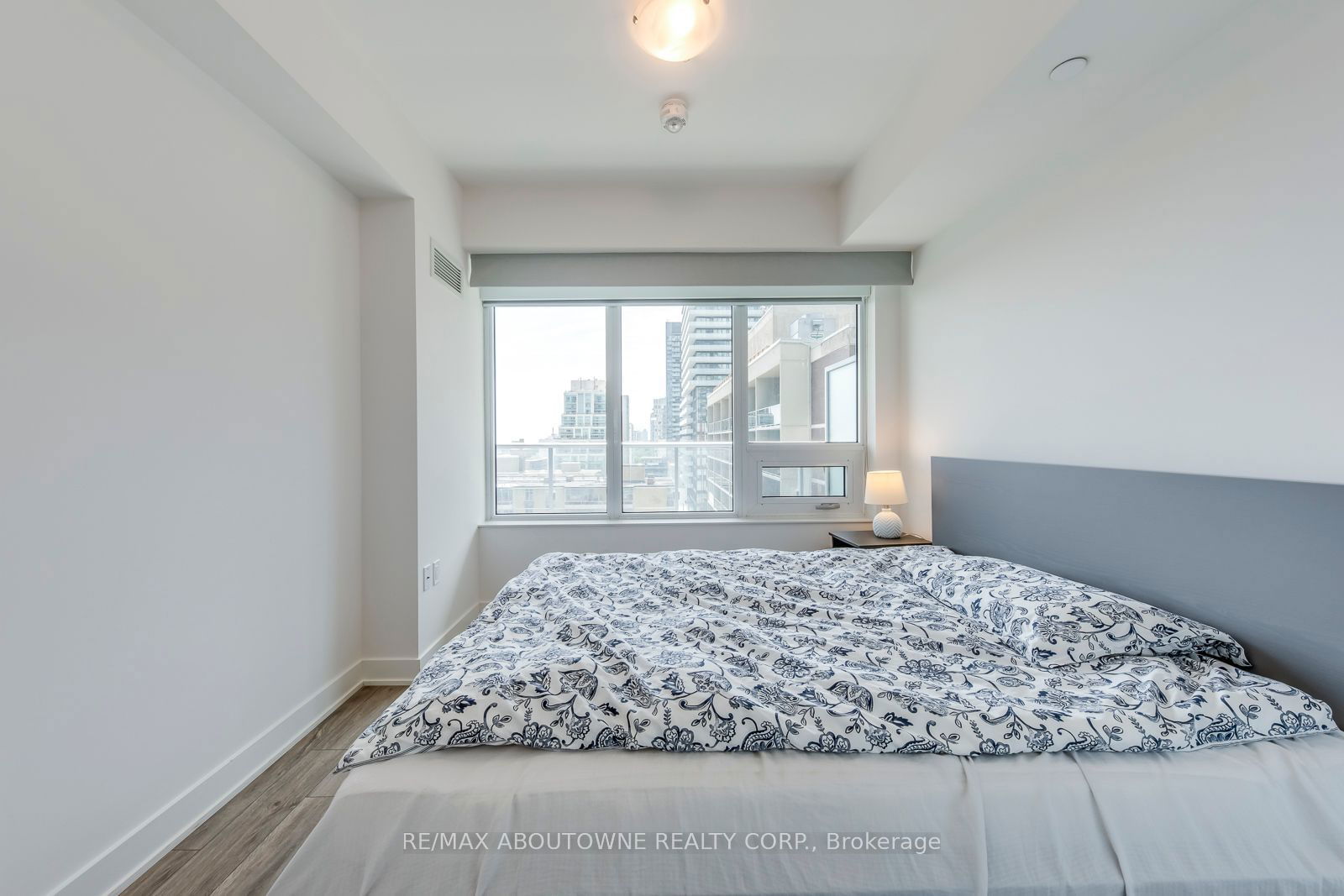 195 Redpath Ave, unit 1505 for rent - image #15