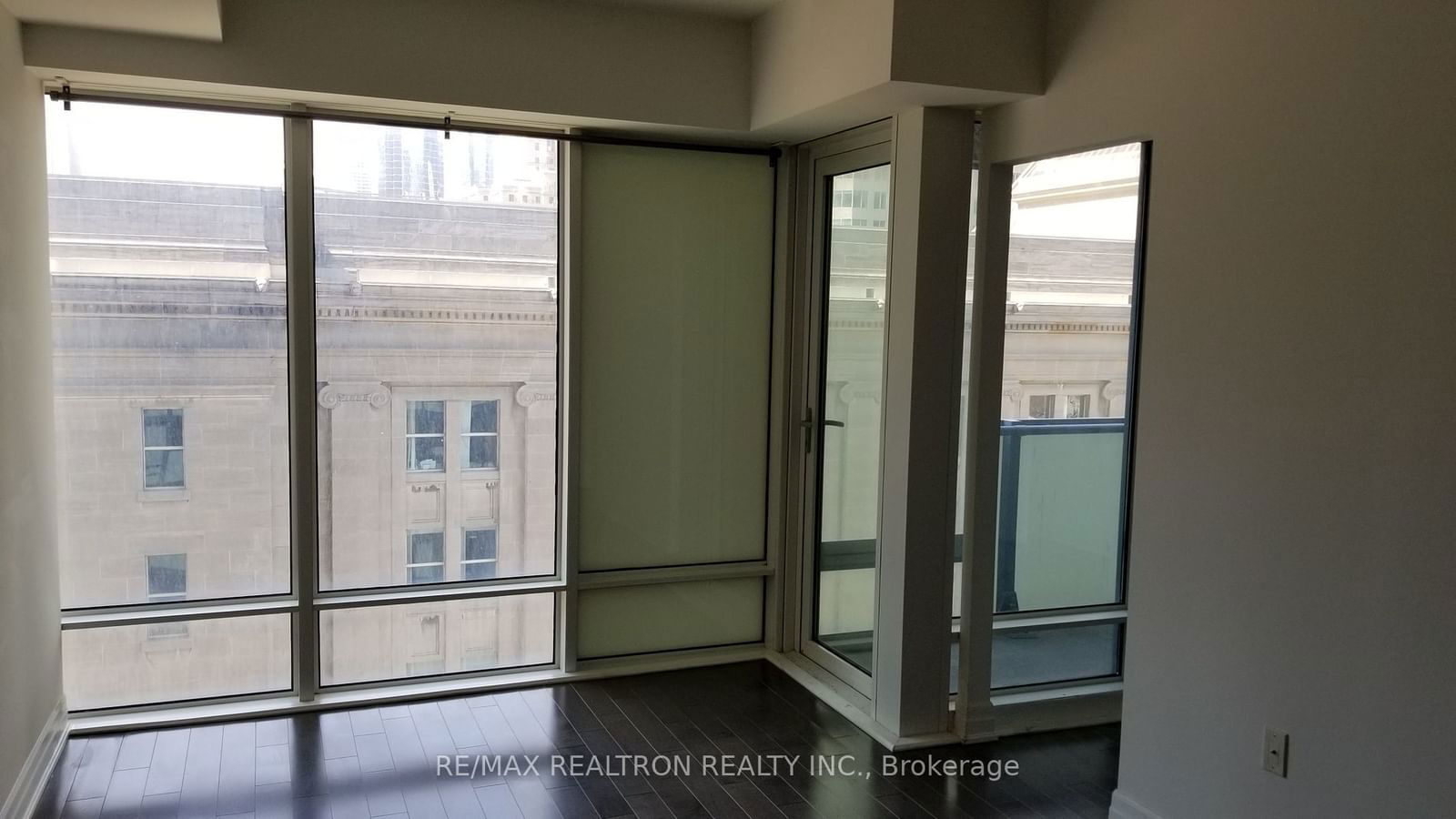 8 The Esplanade, unit 805 for rent - image #6