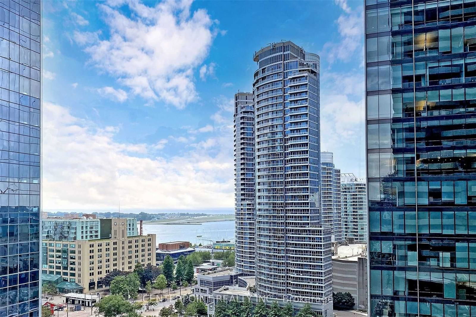 88 Harbour St, unit 1610 for rent - image #18