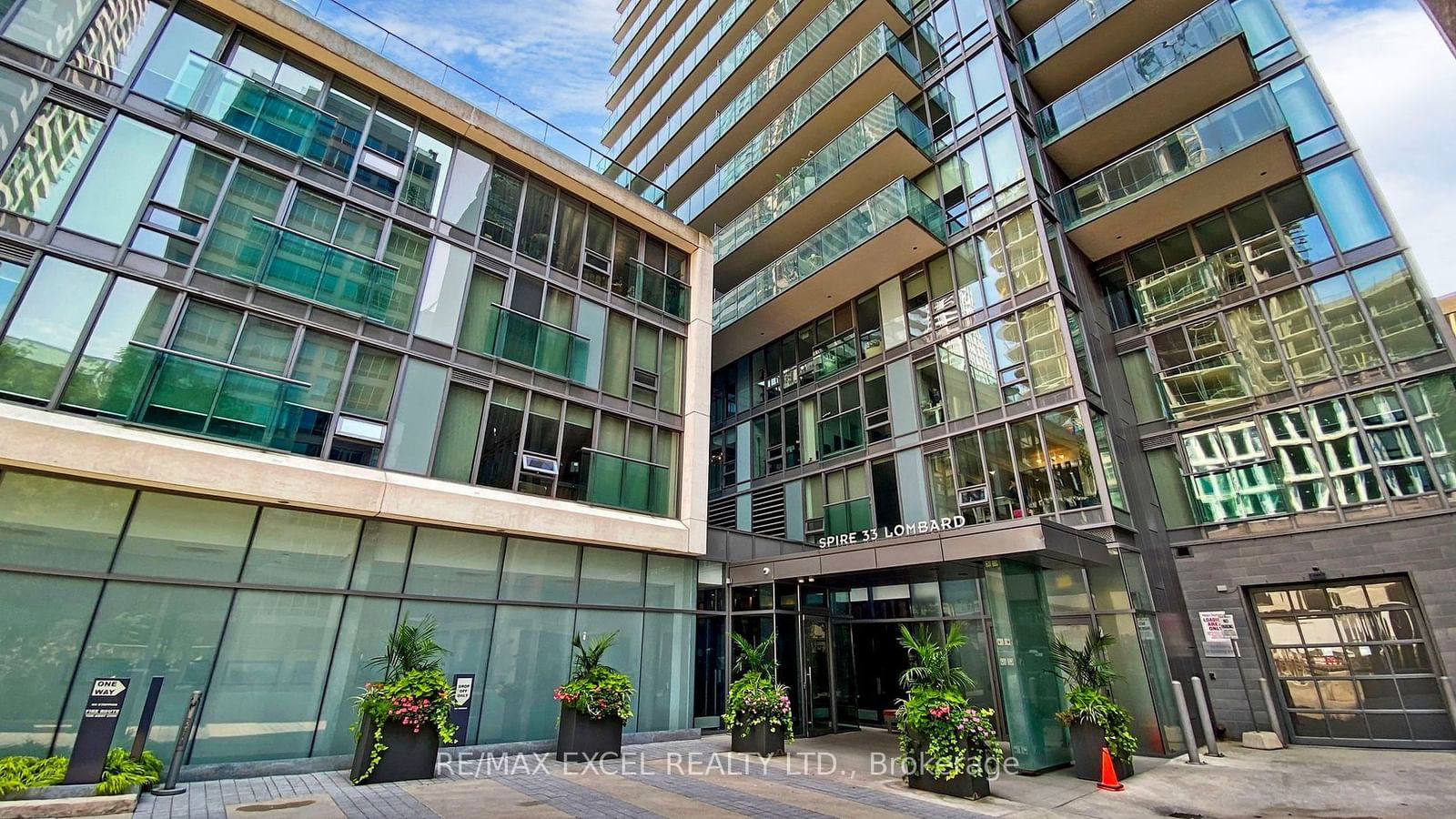 33 Lombard St, unit 2008 for sale - image #1