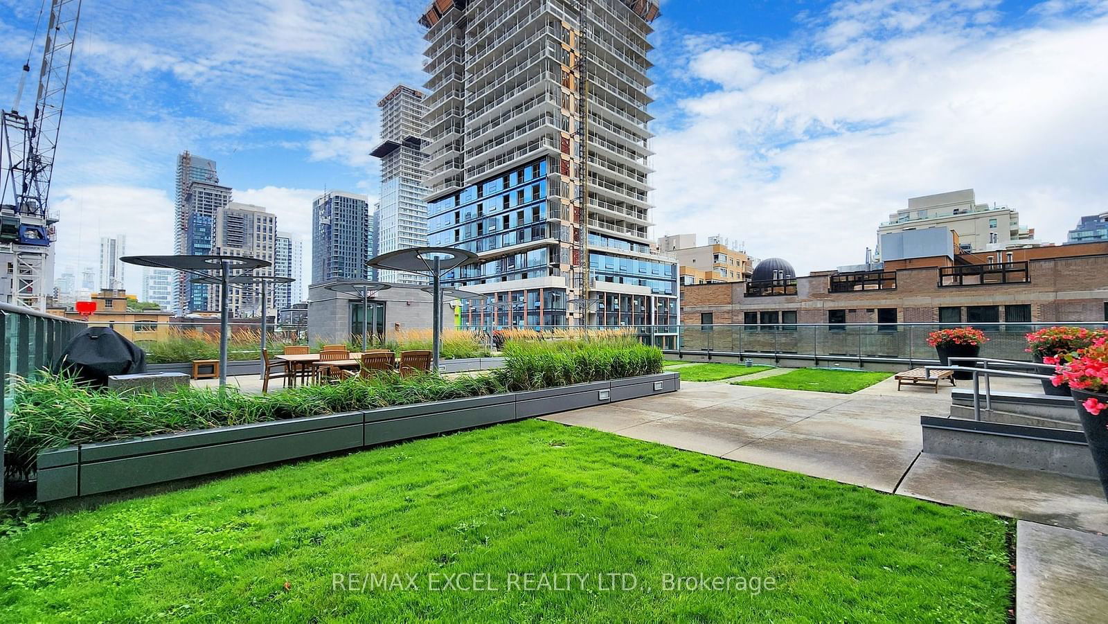 33 Lombard St, unit 2008 for sale - image #31