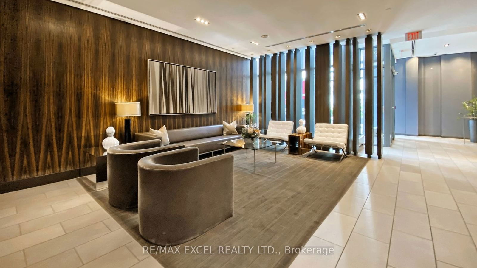 33 Lombard St, unit 2008 for sale - image #33