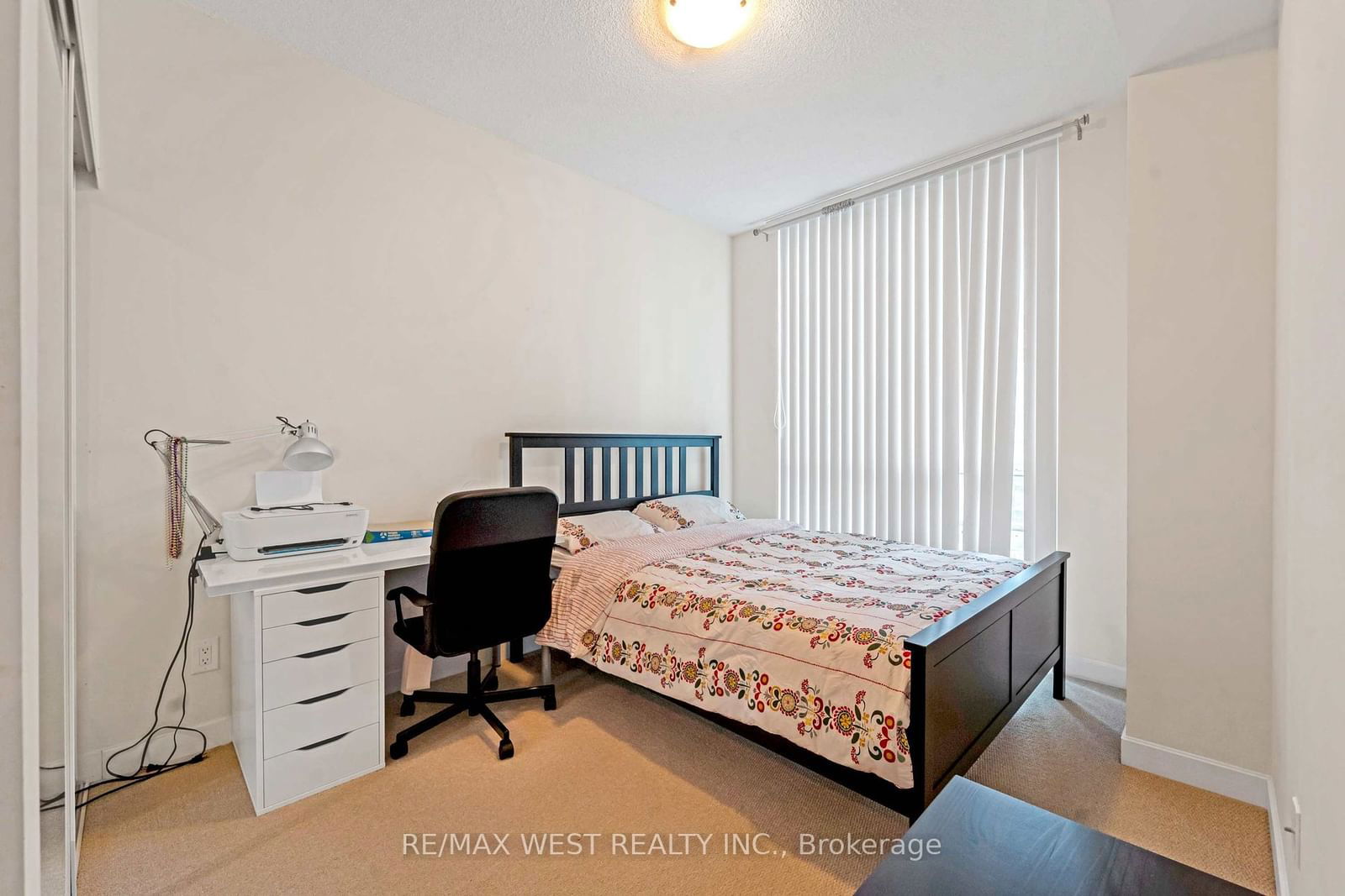 33 Bay St E, unit 2305 for rent - image #20