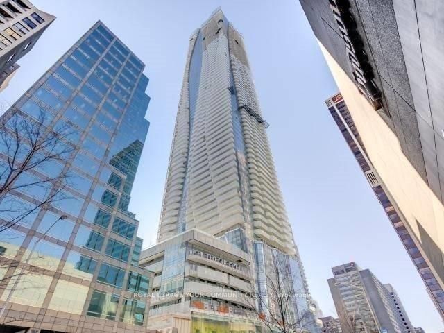 1 Bloor St E, unit 5402 for rent - image #3