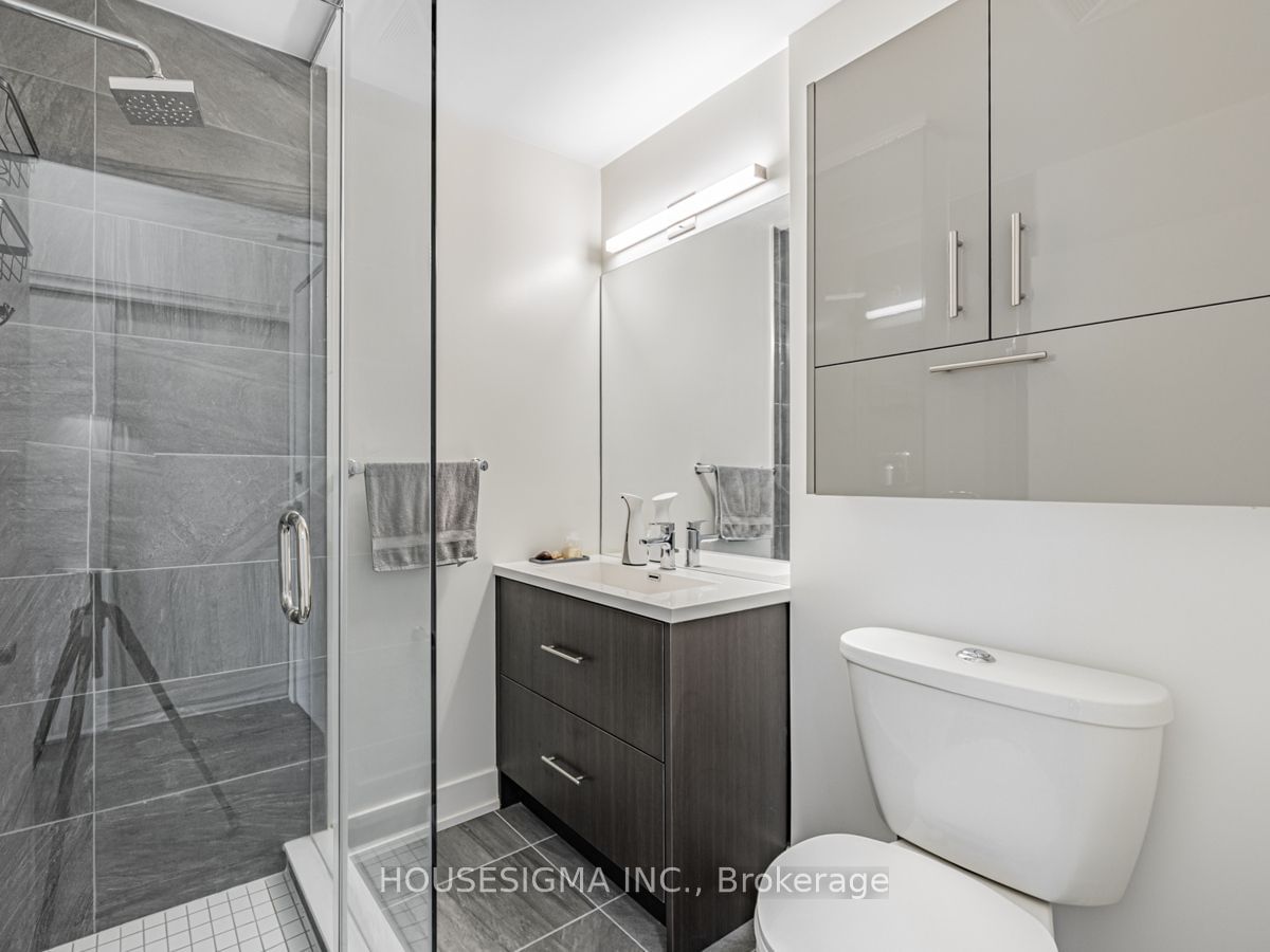 180 Fairview Mall Dr, unit 906 for sale - image #16