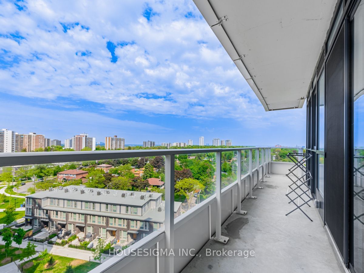 180 Fairview Mall Dr, unit 906 for sale - image #23